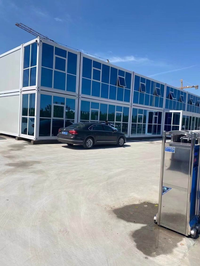 办公玻璃幕墙集装箱